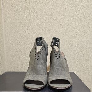 Stylish Gray Women's Peep-Toe Shoes